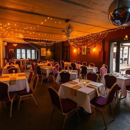 Πανσιόν Objekts - Creative Quarter *